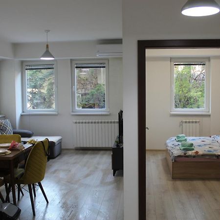 Milan'S Apartment Üsküp Dış mekan fotoğraf