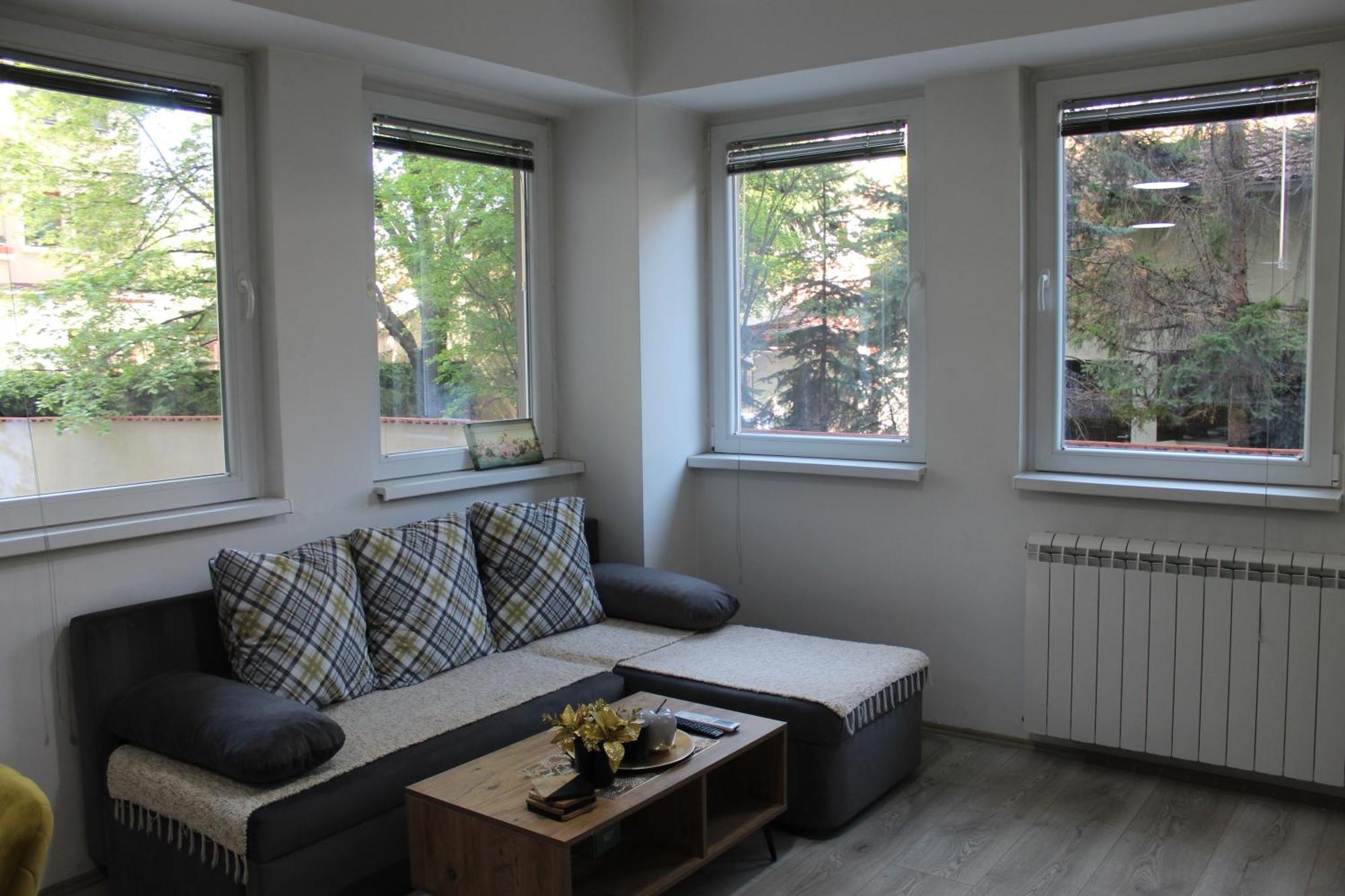 Milan'S Apartment Üsküp Dış mekan fotoğraf